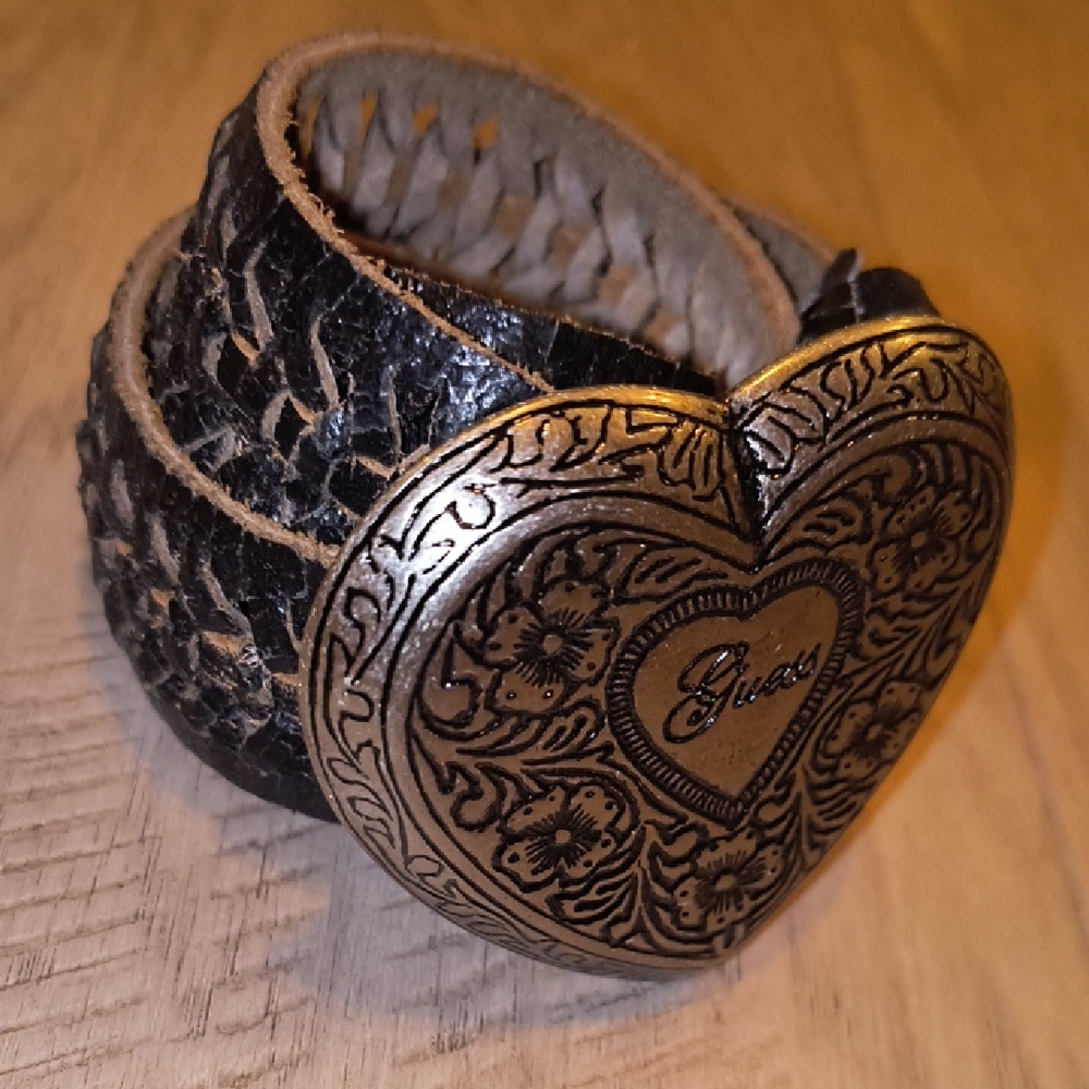 Vintage Guess Leather Belt
